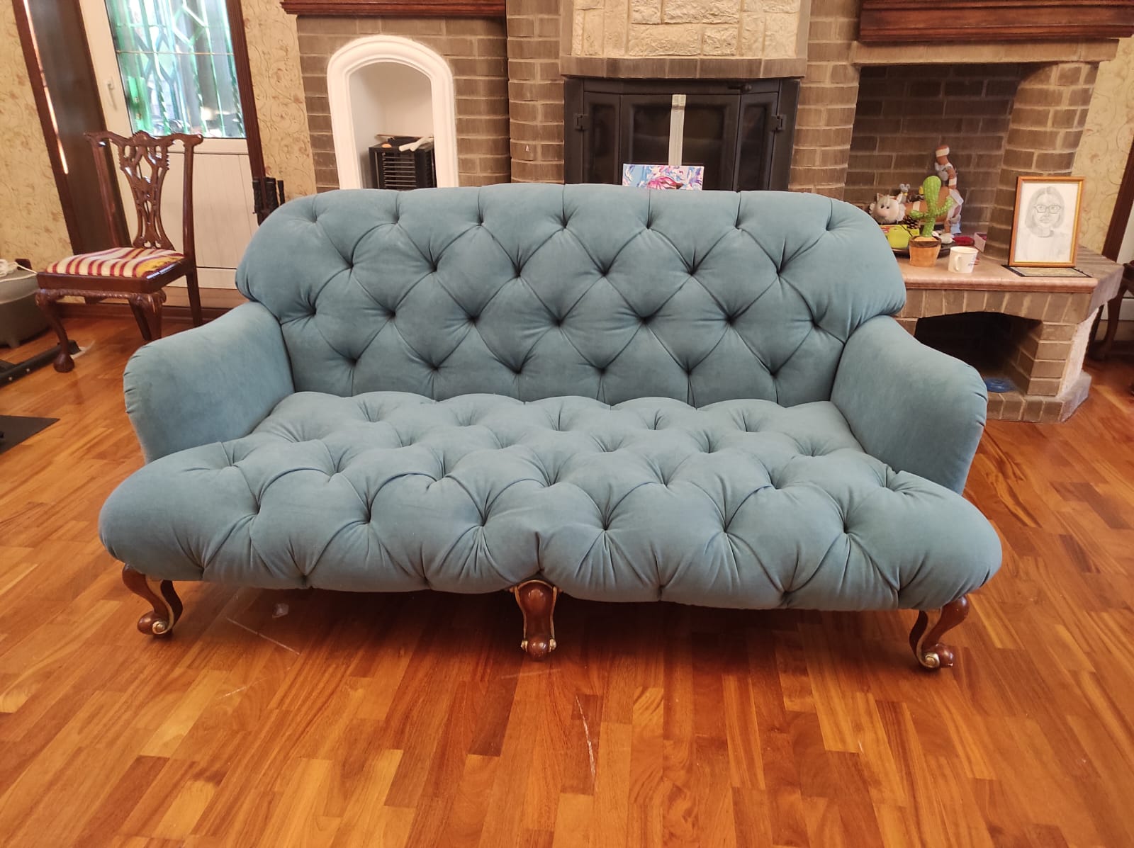 Обивка дивана. Новохоперск